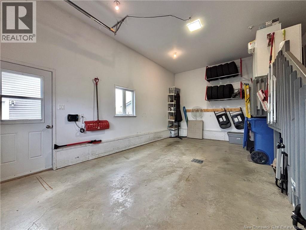 656 Baie, Beresford, New Brunswick  E8K 1X2 - Photo 35 - NB128946