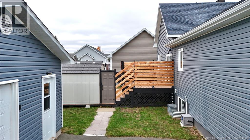 656 Baie, Beresford, New Brunswick  E8K 1X2 - Photo 38 - NB128946