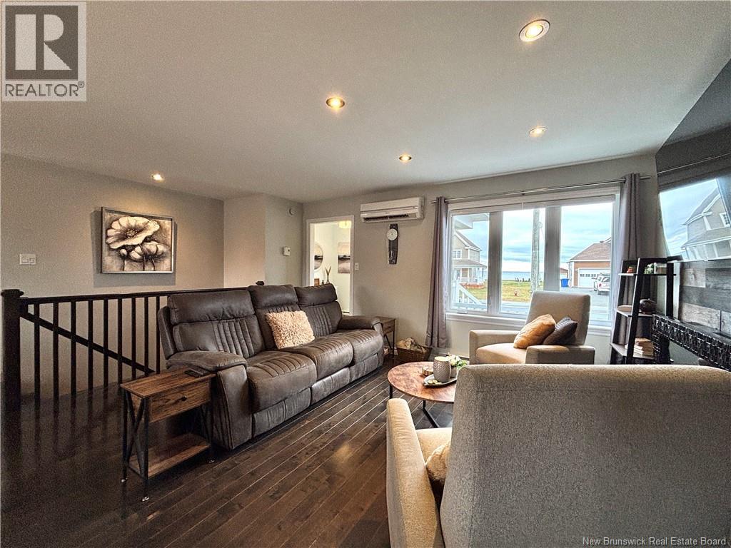 656 Baie, Beresford, New Brunswick  E8K 1X2 - Photo 6 - NB128946