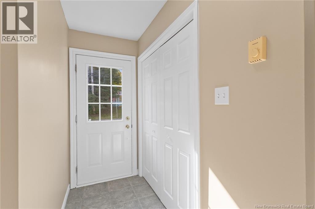 149 Montgomery Street, Fredericton, New Brunswick  E3B 2X2 - Photo 6 - NB128975