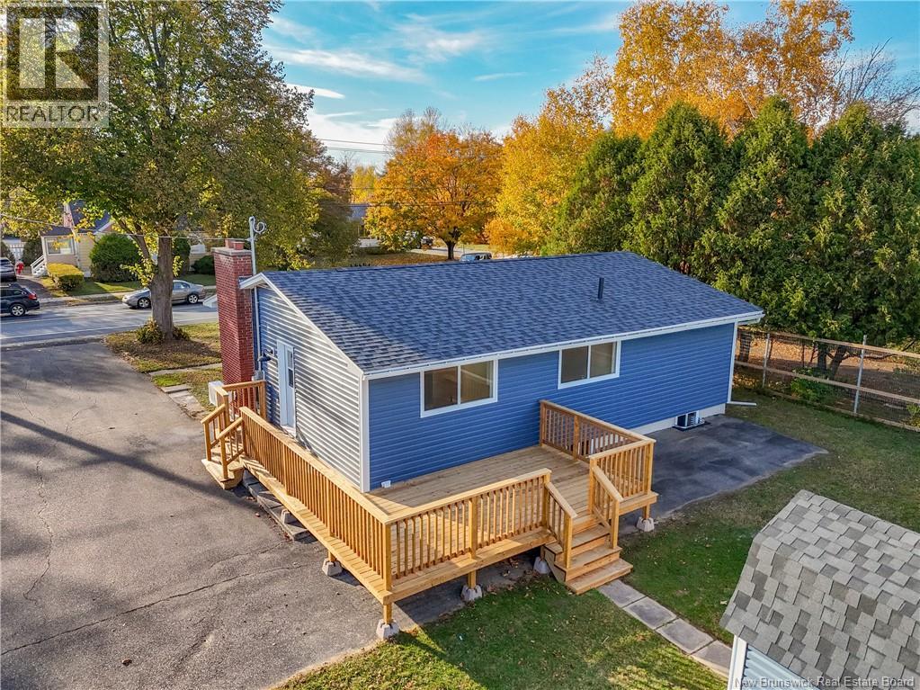 777 Maclaren Avenue, Fredericton, New Brunswick  E3A 3L6 - Photo 3 - NB128927