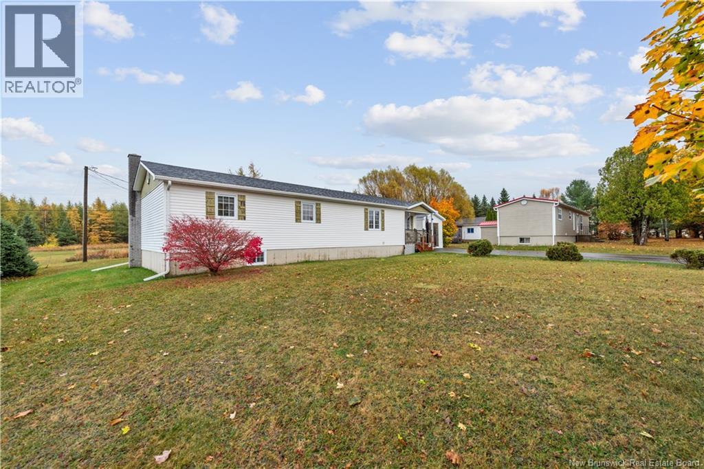 15 Rue Thibodeau, Rogersville, New Brunswick  E4Y 1S9 - Photo 3 - NB128932