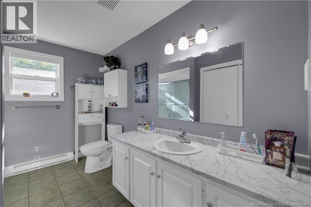 337 Lakeview Drive, Saint John, New Brunswick  E2J 3M9 - Photo 7 - NB128981