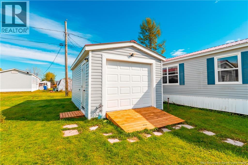 6 Tyler Street, Lincoln, New Brunswick  E3B 6X2 - Photo 2 - NB128969
