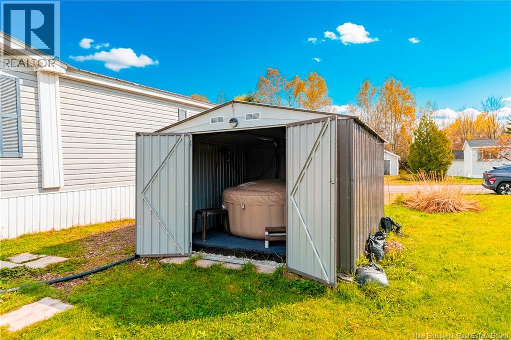 6 Tyler Street, Lincoln, New Brunswick  E3B 6X2 - Photo 31 - NB128969