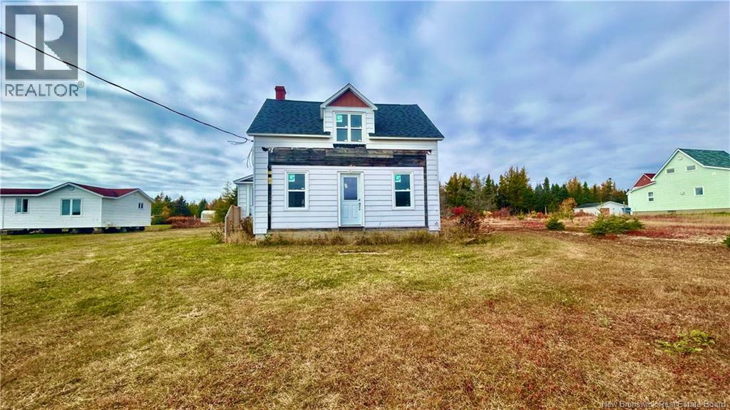 1723 De La Mer Boulevard, Saint-Marie-Saint-Raphaël, New Brunswick E8T 1P9 - Photo 2 - NB129031