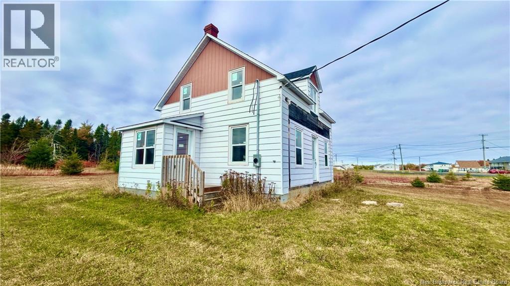 1723 De La Mer Boulevard, Saint-Marie-Saint-Raphaël, New Brunswick E8T 1P9 - Photo 3 - NB129031