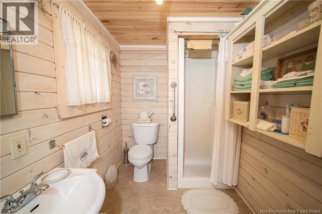72 Lake Shore Road, Lake George, New Brunswick  E6K 3K7 - Photo 11 - NB128968
