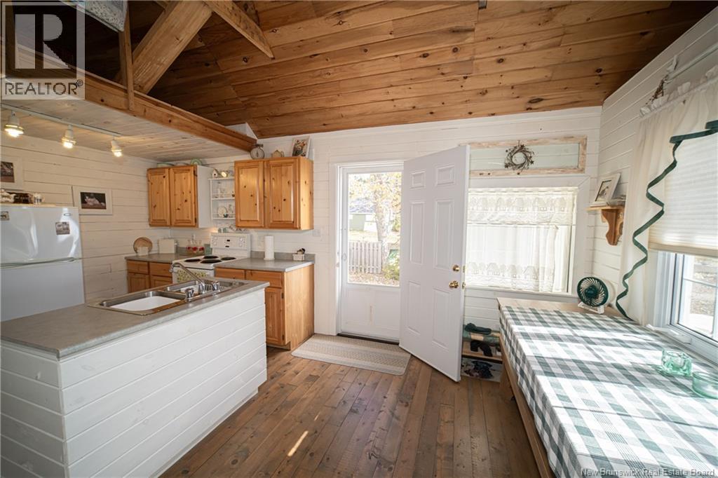 72 Lake Shore Road, Lake George, New Brunswick  E6K 3K7 - Photo 13 - NB128968