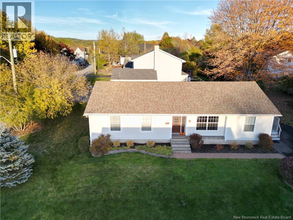 16 Bullock Street, Saint John, New Brunswick  E2K 5B3 - Photo 2 - NB128783