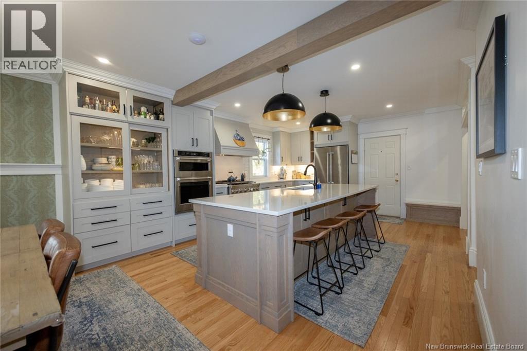 352 Regent Street, Fredericton, New Brunswick  E3B 3X4 - Photo 3 - NB129035