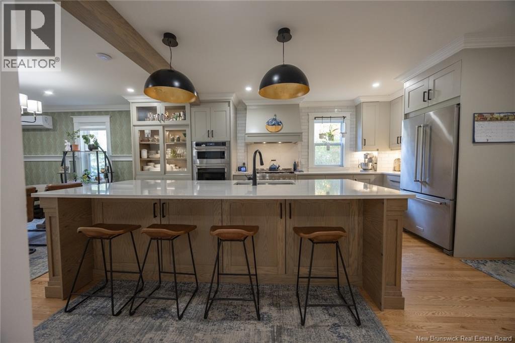 352 Regent Street, Fredericton, New Brunswick  E3B 3X4 - Photo 4 - NB129035