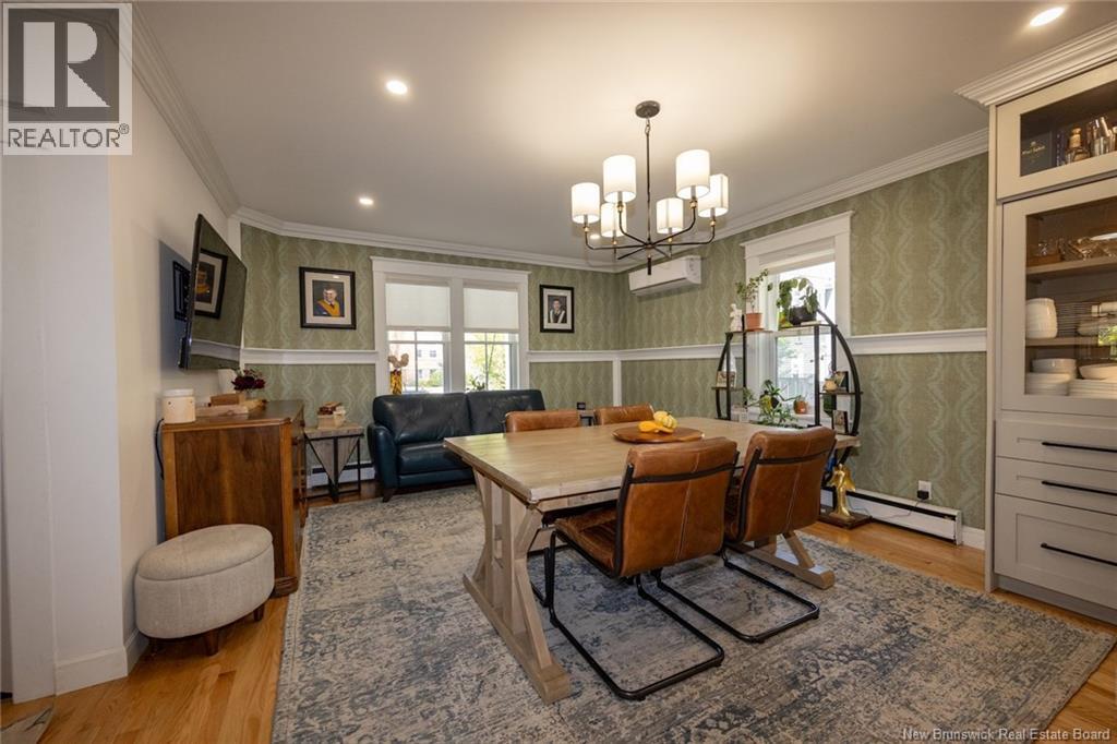 352 Regent Street, Fredericton, New Brunswick  E3B 3X4 - Photo 6 - NB129035