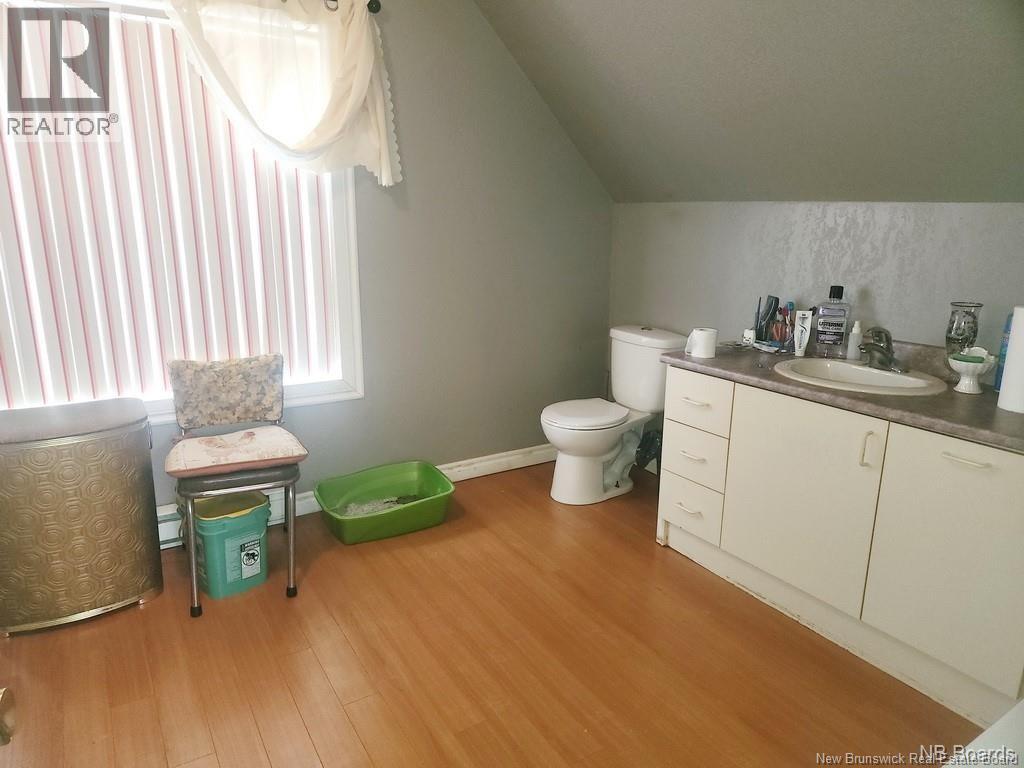 198 Principale Street, Sainte-Anne-De-Madawaska, New Brunswick  E7E 1B8 - Photo 12 - NB128995