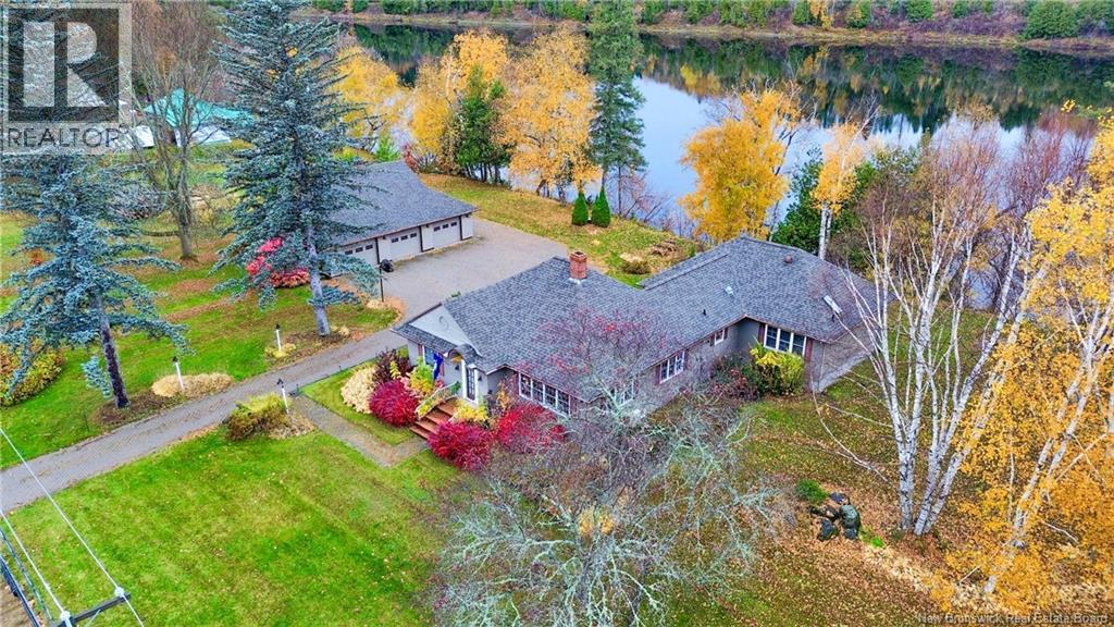 535 East Riverside Drive, Perth-Andover, New Brunswick  E7H 1Y4 - Photo 2 - NB128828