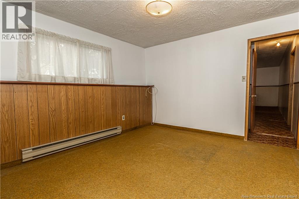 136 Jewett Street, Fredericton, New Brunswick  E3A 4Z7 - Photo 23 - NB128822