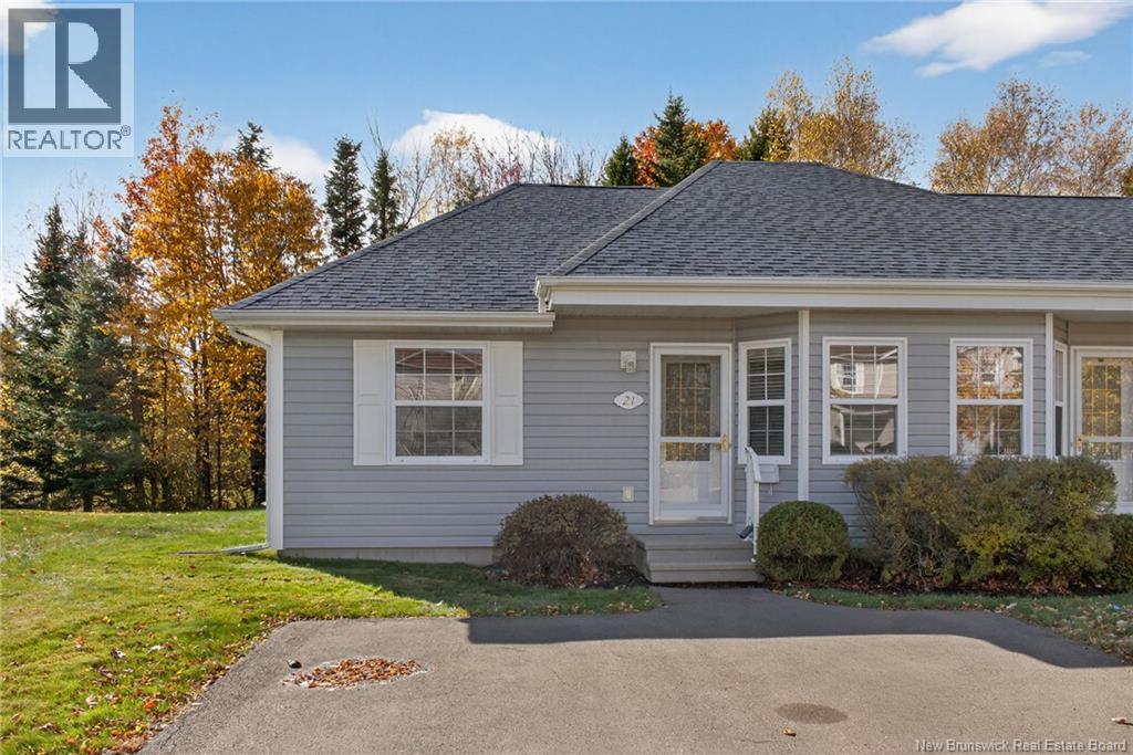 21 Firmin Crescent, Dieppe, New Brunswick  E1A 7T1 - Photo 1 - NB129064