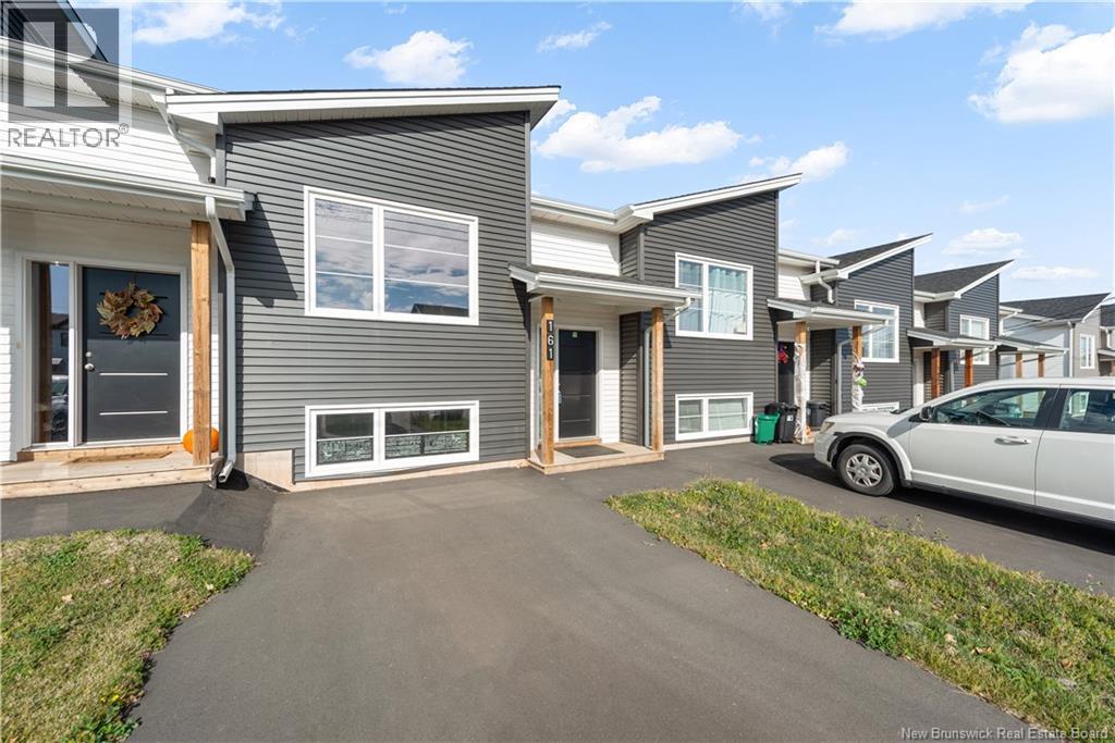 161 Ernest, Dieppe, New Brunswick  E1A 4T3 - Photo 3 - NB128902