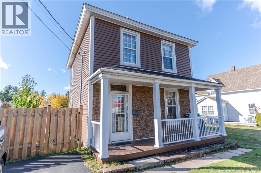 66 John Street, Miramichi, New Brunswick  E1N 2X5 - Photo 2 - NB129069