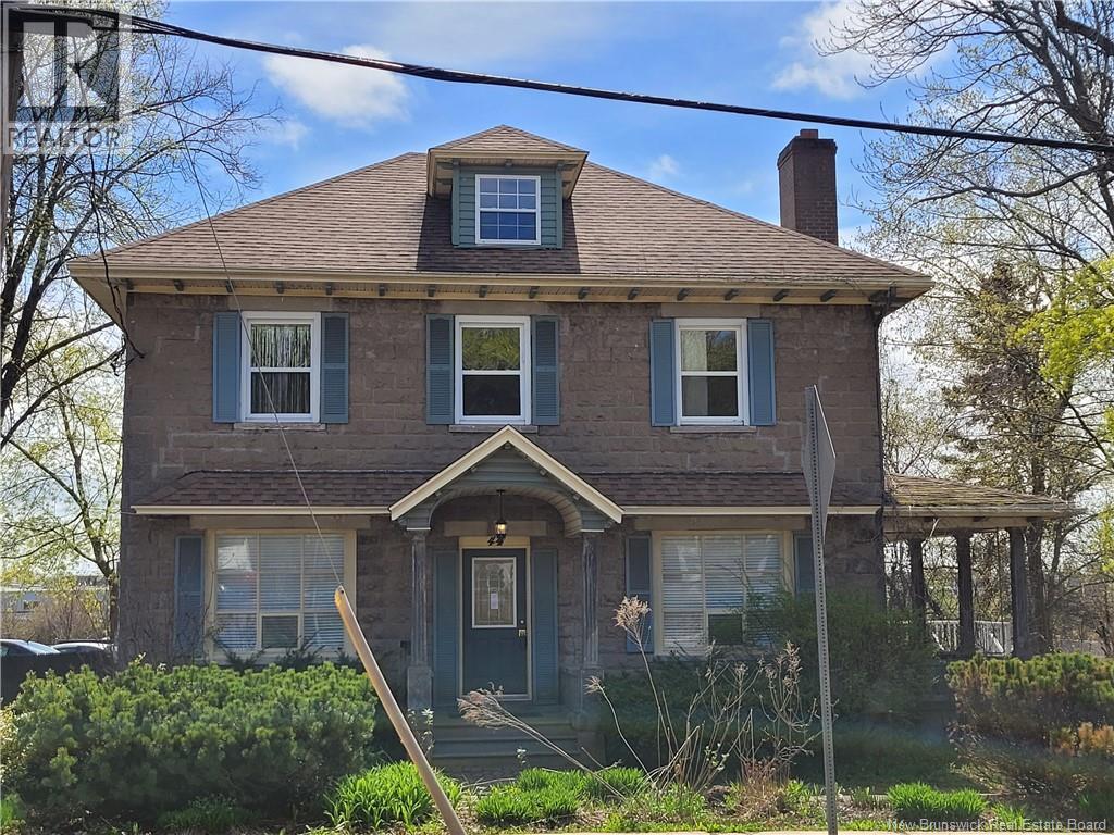 44 Donald Avenue, Moncton, New Brunswick E1A 3B1 - Photo 1 - NB129089