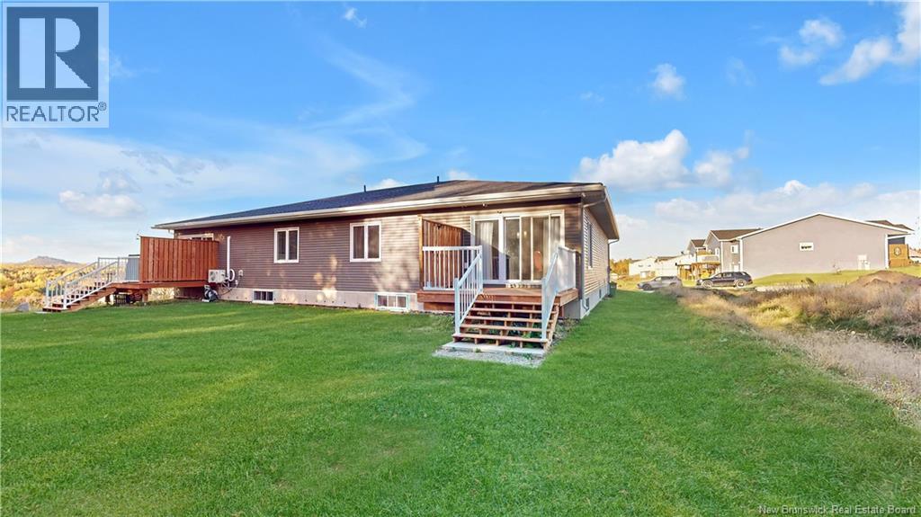 18 Elmwood Drive, Hampton, New Brunswick E5N 0P9 - Photo 4 - NB129024