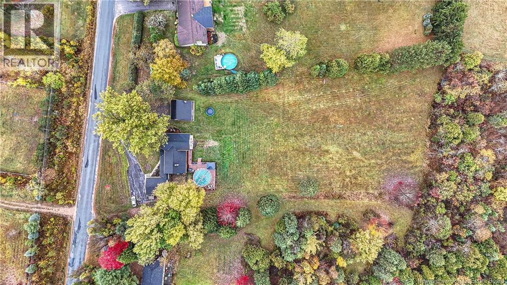 242 Mactaquac Heights, Keswick Ridge, New Brunswick  E6L 1P4 - Photo 7 - NB129071