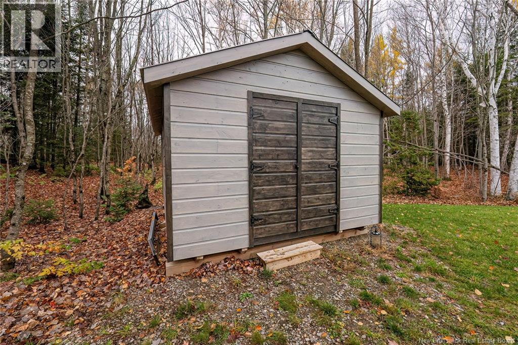 955 Main Street, Grand Falls, New Brunswick  E3Z 2W3 - Photo 47 - NB129017