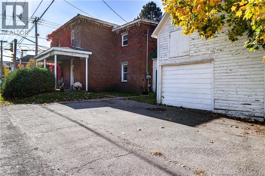33-35 Queen Street, Sussex, New Brunswick E4E 2A6 - Photo 14 - NB129018