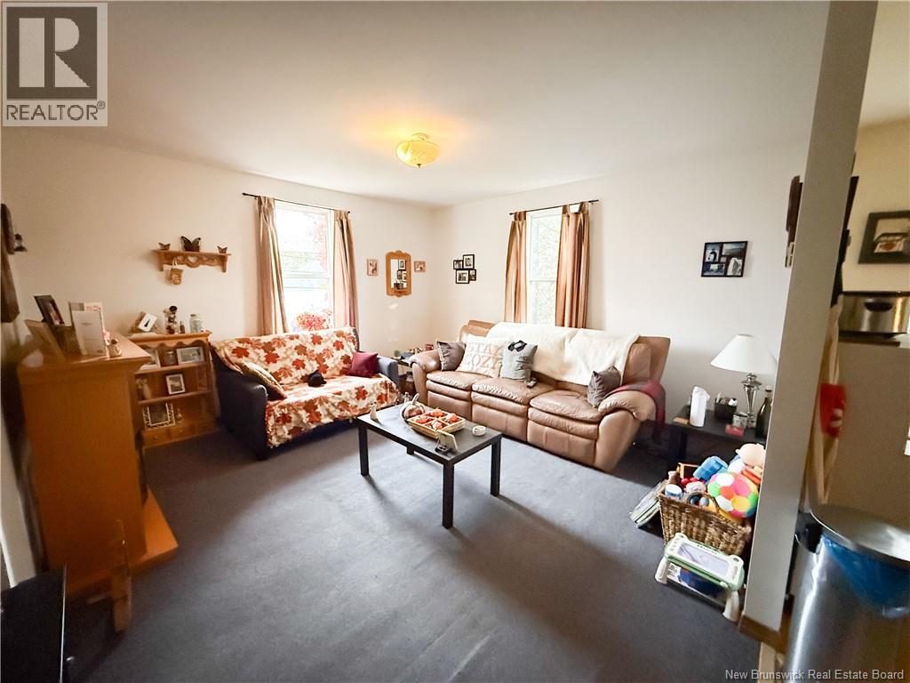 33-35 Queen Street, Sussex, New Brunswick E4E 2A6 - Photo 33 - NB129018