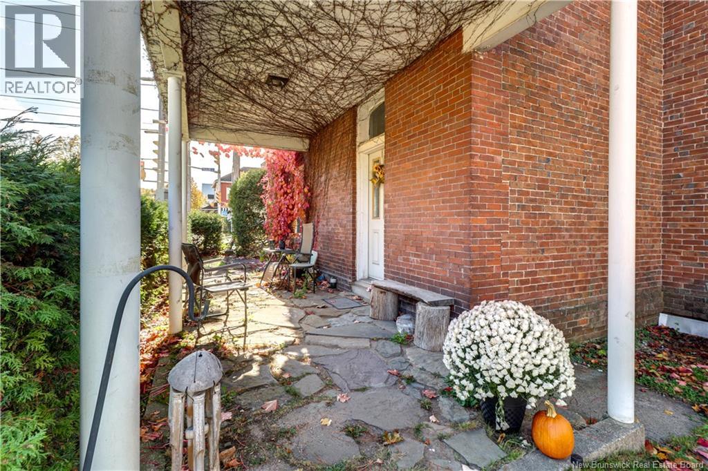 33-35 Queen Street, Sussex, New Brunswick E4E 2A6 - Photo 4 - NB129018