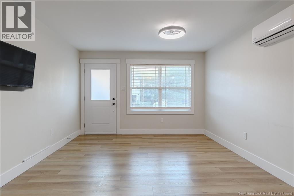 180 Arlington Crescent, Saint John, New Brunswick E2K 0G2 - Photo 4 - NB129060
