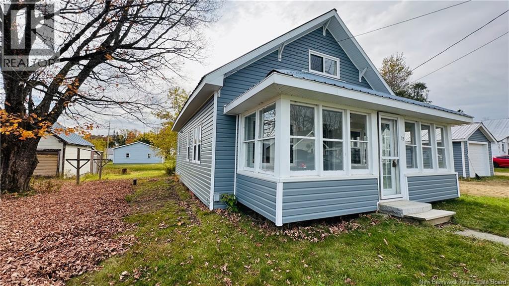 13 Ochard Street, Canterbury, New Brunswick E3M 2S7 - Photo 2 - NB128612