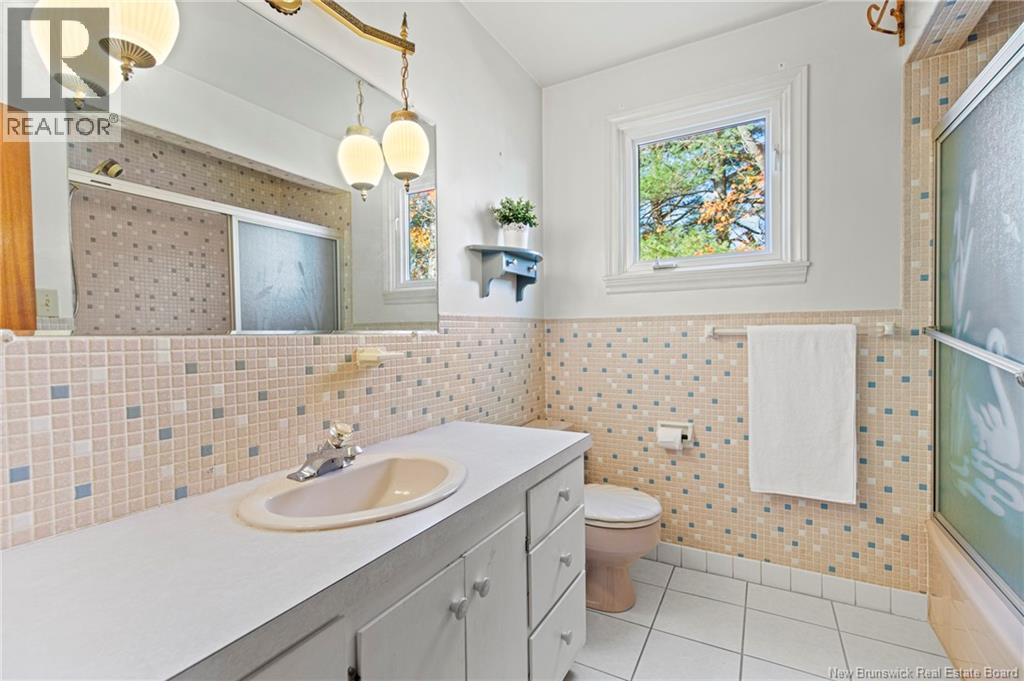 27 Grasse Circle, Fredericton, New Brunswick E3A 7S8 - Photo 25 - NB129106