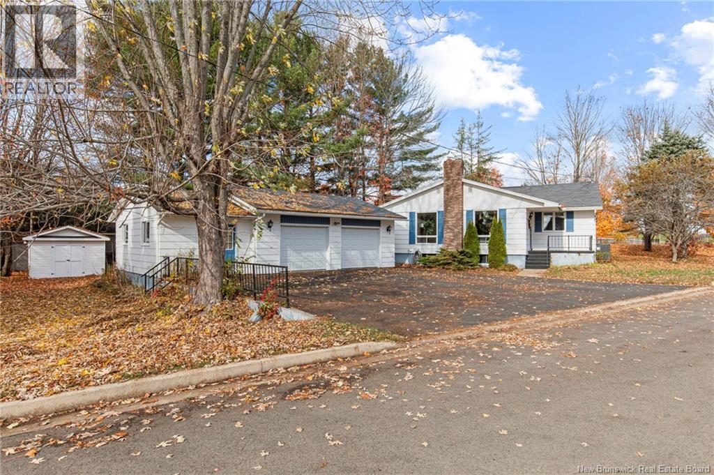 27 Grasse Circle, Fredericton, New Brunswick E3A 7S8 - Photo 7 - NB129106