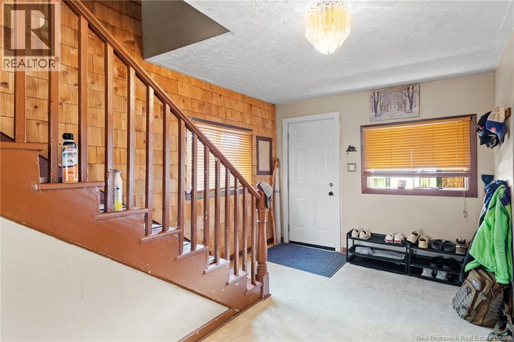 17 Queen Street, Minto, New Brunswick E4B 3P2 - Photo 10 - NB129118