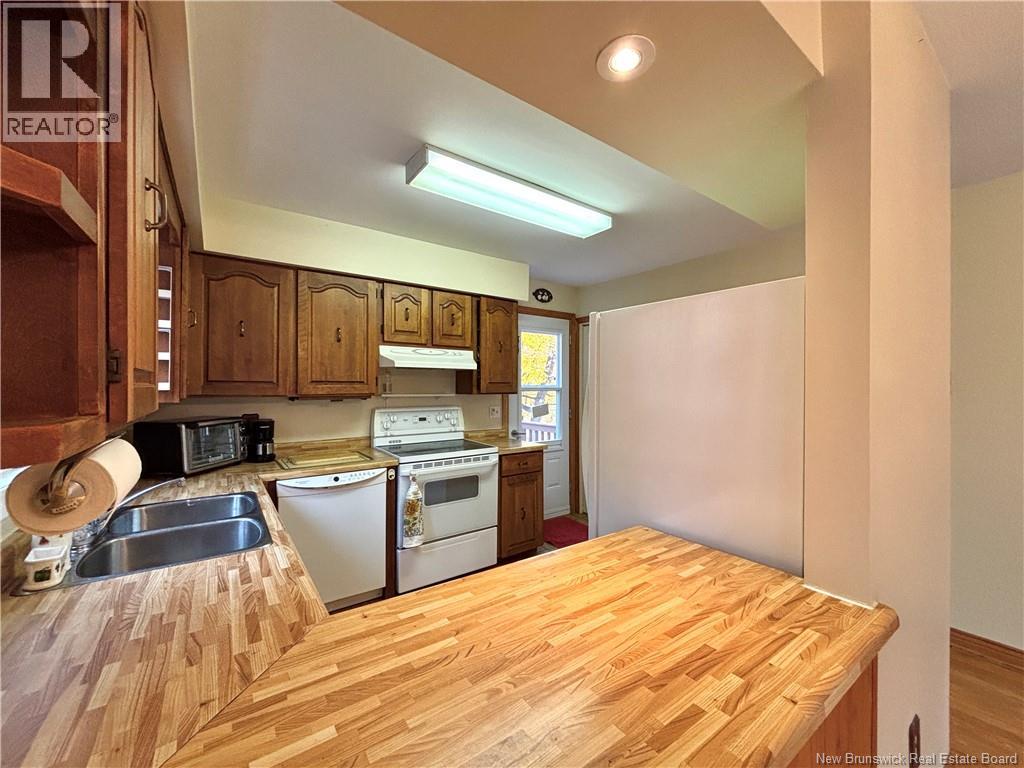 16 Rideau, North Tetagouche, New Brunswick  E2A 4Y8 - Photo 10 - NB129115