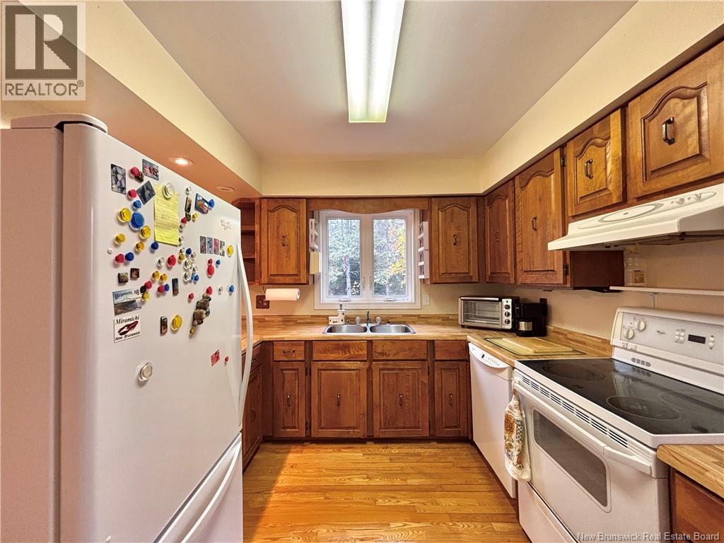 16 Rideau, North Tetagouche, New Brunswick  E2A 4Y8 - Photo 11 - NB129115
