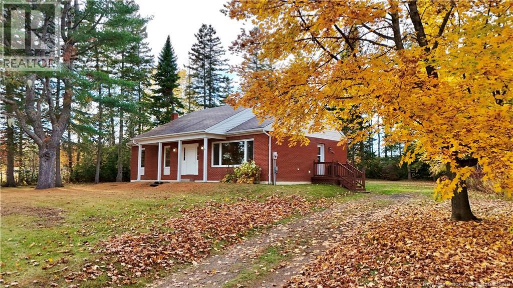 16 Rideau, North Tetagouche, New Brunswick  E2A 4Y8 - Photo 2 - NB129115