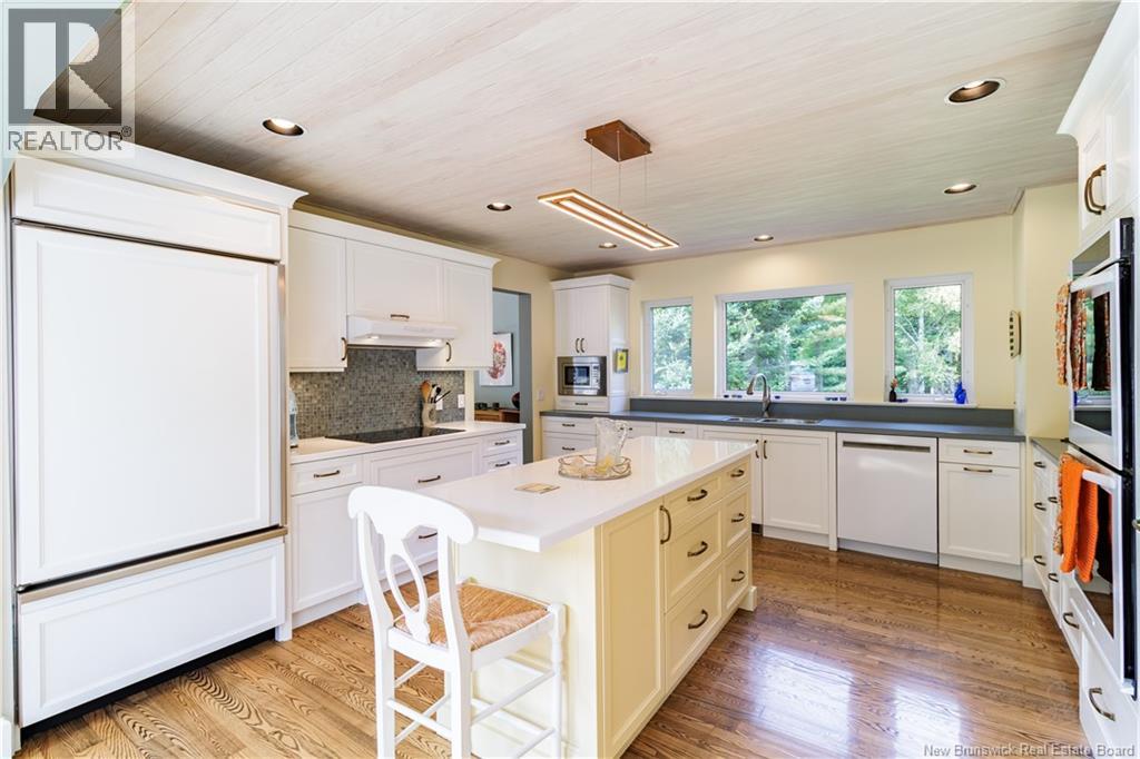 4 Bohnsack Street, Island View, New Brunswick  E3E 1A3 - Photo 14 - NB127324