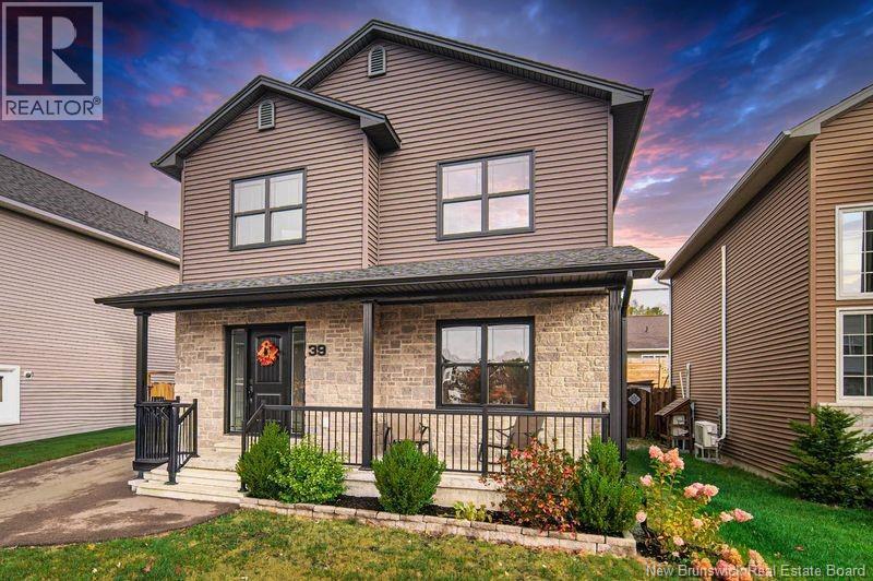 39 Bramble Way, Fredericton, New Brunswick  E3G 0C8 - Photo 2 - NB129129