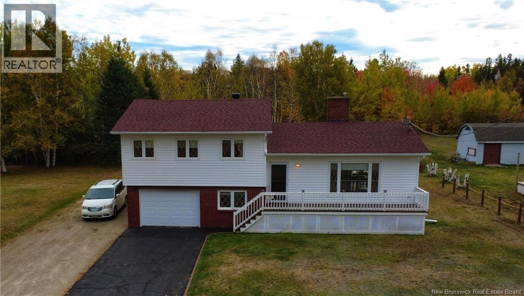797 Saint-Joseph Boulevard, Saint-Léolin, New Brunswick