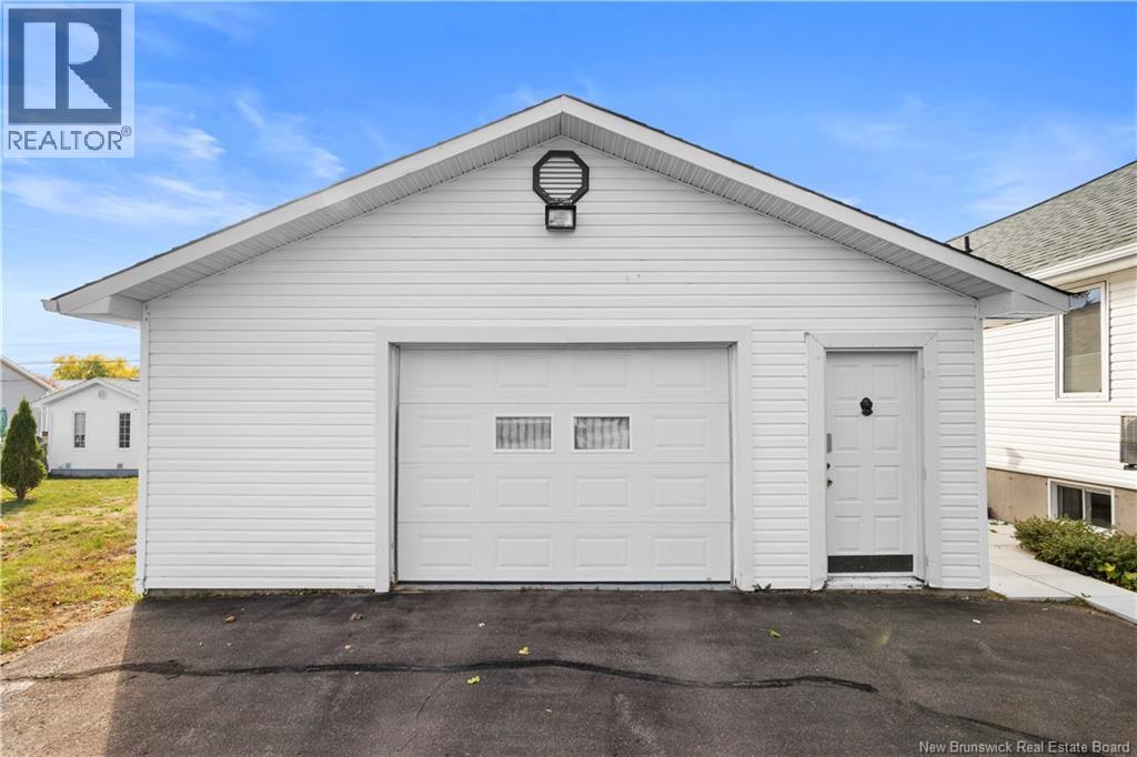 103 Mcqueen, Shediac, New Brunswick  E4P 2H6 - Photo 41 - NB129217