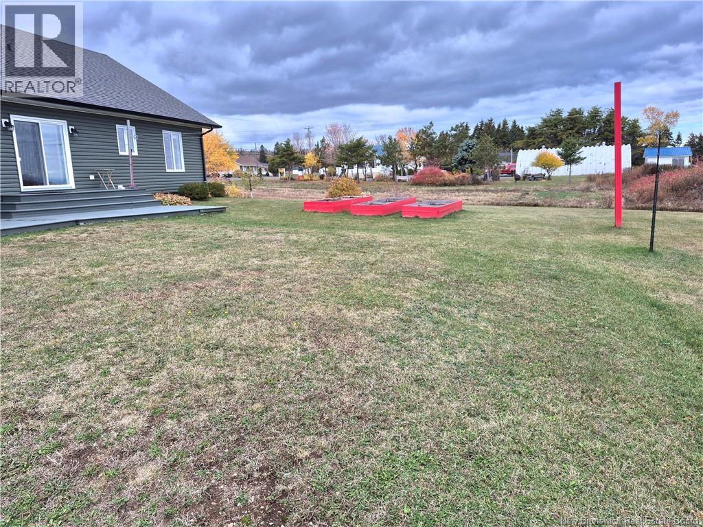 615 Rue Principale, Pointe-Verte, New Brunswick  E8J 2P7 - Photo 3 - NB129093