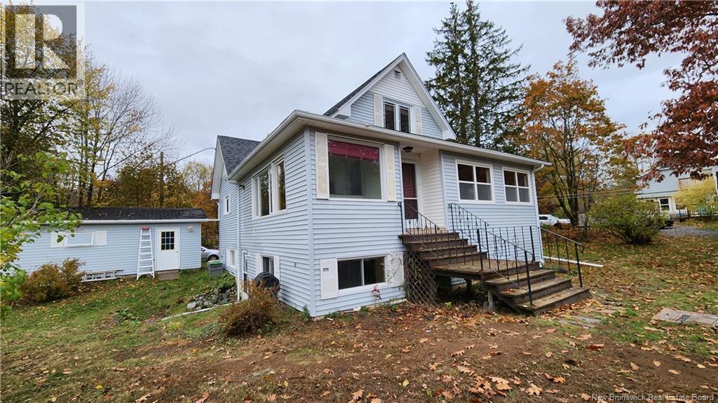 7 Spruce Street, Grand Bay-Westfield, New Brunswick E5K 1M1 - Photo 2 - NB129239