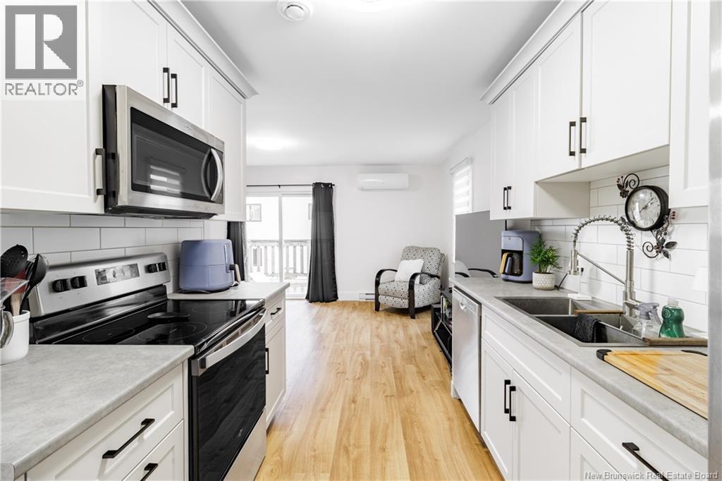 420 Neill Street, Fredericton, New Brunswick  E3A 5T7 - Photo 6 - NB129206