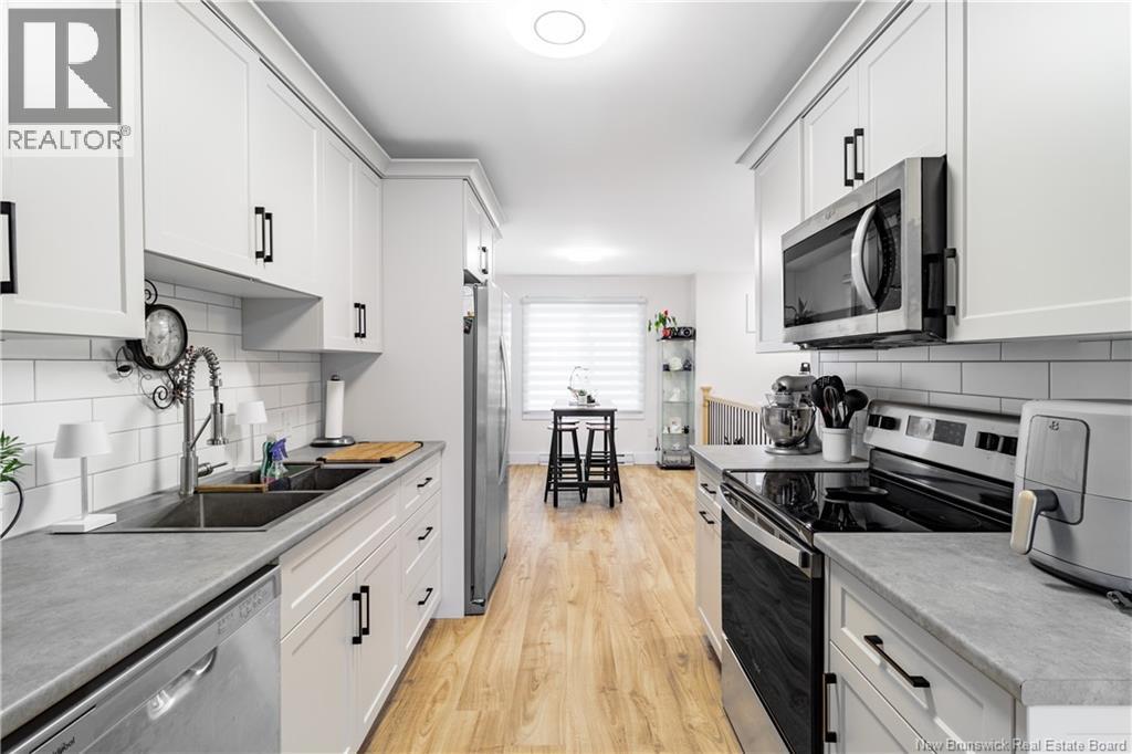 420 Neill Street, Fredericton, New Brunswick  E3A 5T7 - Photo 7 - NB129206