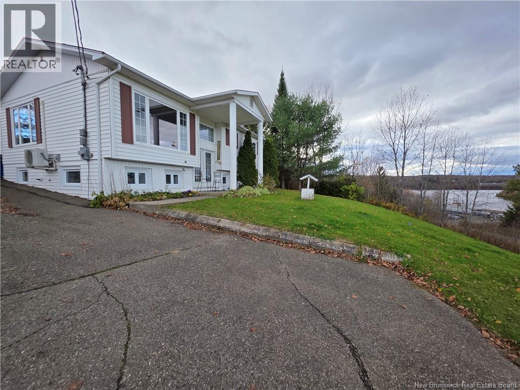 219 Victoria Street, Grand Falls, New Brunswick  E3Z 3C3 - Photo 3 - NB129218