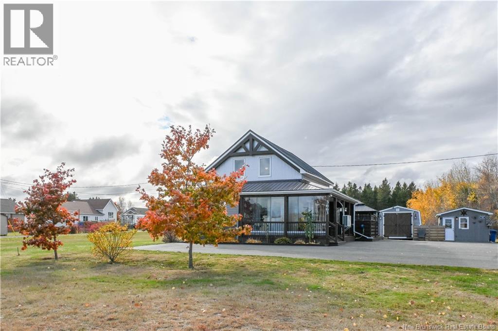3663 Rue Luce Street, Tracadie, New Brunswick  E1X 1B4 - Photo 2 - NB129267