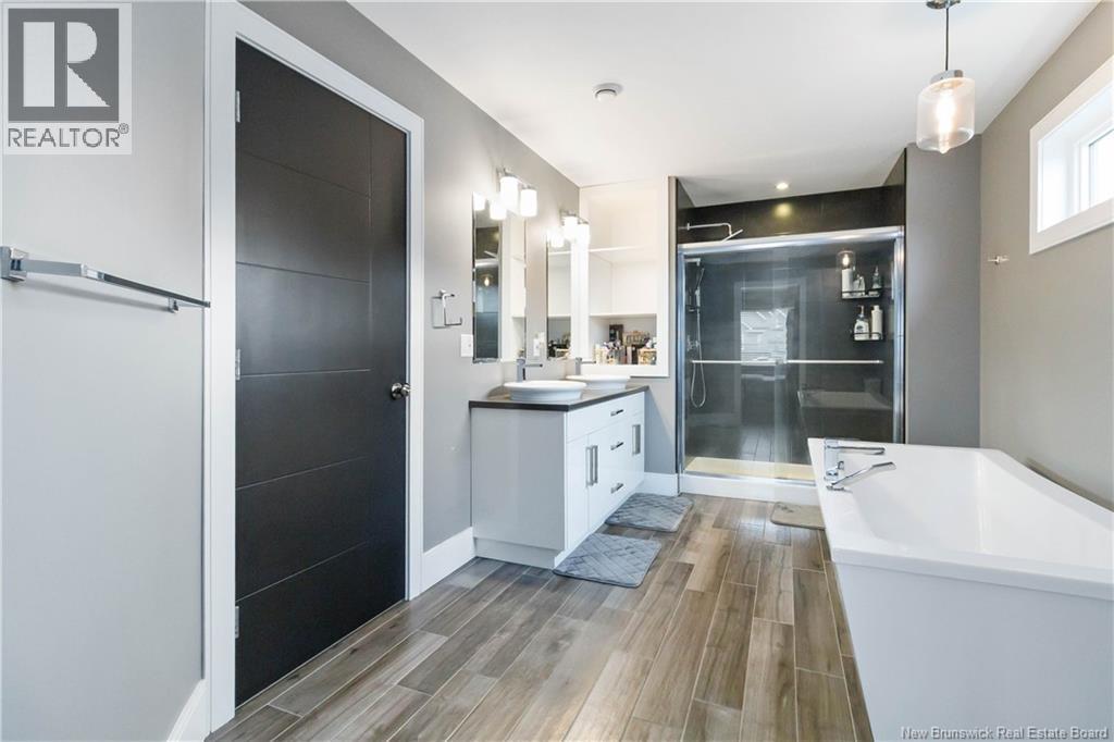 78 Francfort Crescent, Moncton, New Brunswick  E1G 5W6 - Photo 18 - NB129154