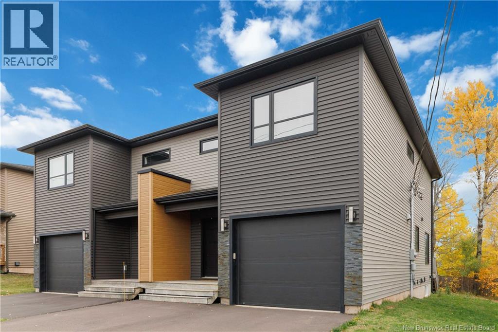 78 Francfort Crescent, Moncton, New Brunswick  E1G 5W6 - Photo 2 - NB129154